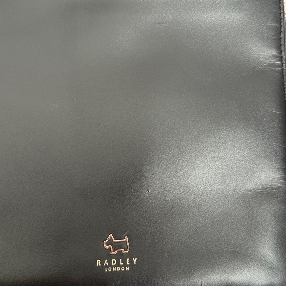 Radley London Black Women’s Crossbody Messenger Bag - Picture 7 of 7